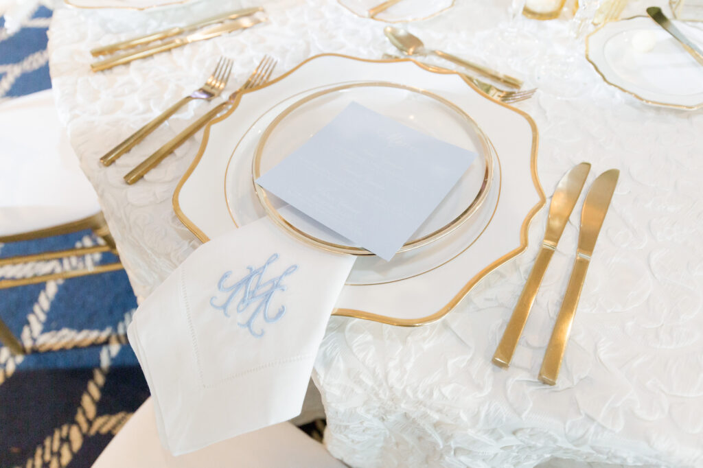 Timeless Blue, White, and Gold Wedding Reception Tablescape Ideas | Tampa Bay Planner Parties A La Carte